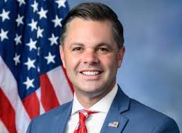 Nunn introduces bill cracking down