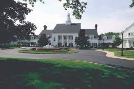 Whether on behalf of westfield or on personal time, you'll find a variety of ways to serve the community. Westfield Inn Westfield Insurance