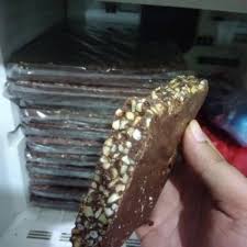 Seller ini juga terpilih sebagai seller cokelat silverqueen termurah di shopee menurut versi cepuluh.com diduga dia adalah agen cokelat karena. Silverqueen Kiloan Original 100 Home Facebook