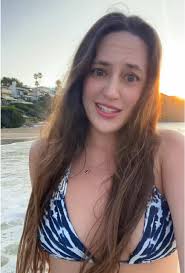 💧Porsches in the valet i got Bentleys i got Raris 🏎️