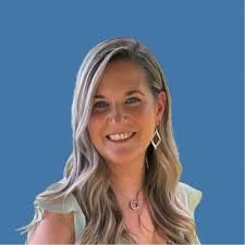 Ever met your twin… just in a different profession? I did yesterday, the  fabulous Leah Burrows. Now we've know each other for a while but yesterday  we met for a coffee and