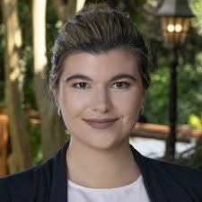 Olivia Cooley's Instagram, Twitter & Facebook