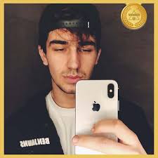 AI Insta-Famous Awards 2020