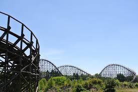 Colossos is very different from a traditional wooden roller coaster because it is prefabricated. Colossos Kampf Der Giganten Im Heide Park Resort