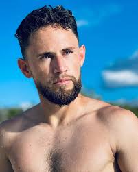 Emmanuel Jaquez's Instagram, Twitter & Facebook