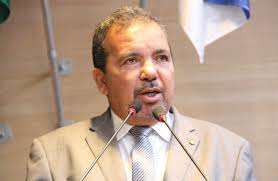 Vereador entrega Prêmio Liberato Costa Jr. nesta sexta