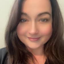 Hello! Im new to the Muncie area and im looking to see if any hairstylists  in the area are able to do something like this! I've had quite a few bad  hair