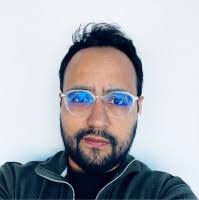 8 "Alan De Herrera" profiles