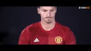 Zlatan ibrahimovic is quite the cult figure in the football industry. Ibrahimovic Who Is Best Manchester United 2017 Dribbling 2017 1 Gif On Imgur