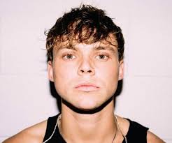 Significado de la canción MATTER OF TIME (INTERLUDE) (Ashton Irwin)