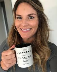 Audrey Hutton's Instagram, Twitter & Facebook