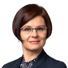 Becoming a More Conscious Advisor: Models for Managing Differences