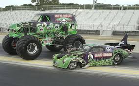 A collection of the top 53 monster jam wallpapers and backgrounds available for download for free. Hd Wallpaper Vehicles Monster Truck Drag Racing Grave Digger Truck Wallpaper Flare