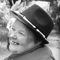 Loretta Britt's Instagram, Twitter & Facebook