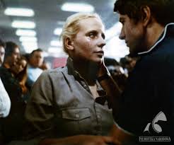 Człowiek z marmuru miał premierę w 1976 roku. Historia Polskiego Filmu Filmy Akademia Polskiego Filmu