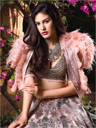 Amyra dastur came into the film industry with bollywood. Amyra Dastur Actress Height Weight Age Wiki Biography Husband Affair Family