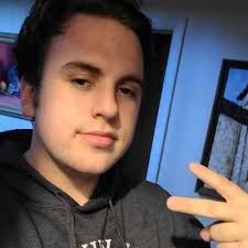 Jonny Law (@JonnyLawYT)