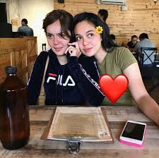 Menurut nelydia senrose mengakui ada beberapa babak lakonannya bersama sharnaaz yang agak keterlaluan. Nelydia Akui Cincin Di Instagram Pemberian Kekasih Belum Rancang Tunang Media Hiburan