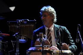 2 Brian Lavern Davis Royalty-Free Images, Stock Photos & Pictures