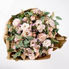 How long in advance prior of the delivery date should you place your order for one of our flowers? Flower Delivery Blaby Plastic Free Delivery Send Flowers