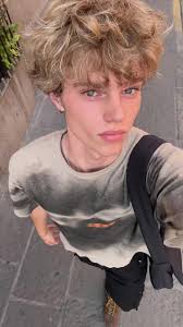 Colin Cox Comes Out Gay