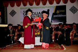 Majlis graduasi tingkatan 5 dan pendidkan khas 20. Spm Tiket Masuk Ipt Maizatul Borneonews Net