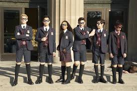 Aidan gallagher (born september 18, 2003) is an american actor. Who Is Aidan Gallagher 9 Facts About The Umbrella Academy Actor London Evening Standard Evening Standard