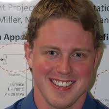 Doug Hendry's Instagram, Twitter & Facebook