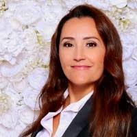 Danielle Flannery's Instagram, Twitter & Facebook