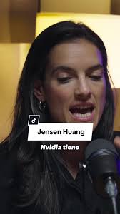 Esta es una de nuestra historias favoritas, la familia de Jensen se muda de  Tailandia a USA para darles una mejor oportunidad y con trabajo,  inteligencia y resiliencia logra convertirse en el fundador ...