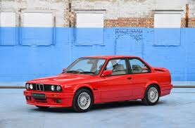 The second generation 3 series provided a thrilling driving experience that used the best technology available. Classic Trader Reviews The Bmw E30 Profile And Model Guide