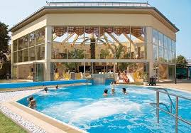 Schwimmbad Natronbecken Sole Thermalsole Seelze Bei Hannover Baden Und Schwimmkurse Babyschwimmen Und Kinder Schwimmbader Outdoor Dekorationen Therme