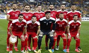 وأسفرت الضربة على مطار الشعيرات العسكري في وسط سوريا عن سقوط قتلى وجرحى وتابع الليلة أمرت بتنفيذ ضربة عسكرية محددة الهدف في سوريا على المطار الذي شن منه. Ù…Ù† Ø£Ø¹Ø¶Ø§Ø¡ Ø§Ù„Ø¬Ù‡Ø§Ø² Ø§Ù„Ø¥Ø¯Ø§Ø±ÙŠ ÙˆØ§Ù„ÙÙ†ÙŠ Ø§Ù„Ø¬Ø¯ÙŠØ¯ Ù„Ù„Ù…Ù†ØªØ®Ø¨ Ø§Ù„Ø³ÙˆØ±ÙŠ Ø¹Ù†Ø¨ Ø¨Ù„Ø¯ÙŠ
