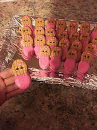 40 Adorable Diy Baby Shower Favors That Are Budget Friendly Baby Shower Treats Baby Shower Favors Diy Baby Shower Cakes