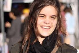 Conheça Isabela Torres, a estrela brasiliense de “As Duas Irenes”