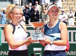Serena williams vs kristina mladenovic roland garros 2016 high. Krejcikova Siniakova Win 3rd Women S Doubles Major At French Open