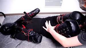 Watch K9高潮，吃飯，爬行- Bdsm, Fetish, Bondage Porn - SpankBang