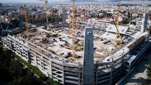 Όπως πρώτοι σας είχαμε ενημερώσει για την ημερομηνία έναρξης της υπογειοποίησης που αφορά το νέο γήπεδο της αεκ και το τελευταίο στάδιο. Aek H Metamorfwsh Ths Agias Sofias Apo Xwma Se Ghpedo Mesa S Ena Xrono Sport 24
