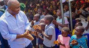 His wife is a real hero as she manages to bring up four children and help her husband occupy such a high position in. Children S Day Saraki Visits Benue Idp Camp Channels Television