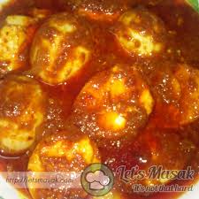 Rebus jengkol bersama daun jambu biji, ganti air setidaknya 3 kali. Resepi Telur Masak Sambal Tumis Dunia Belajar