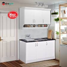 Maka tidak mengherankan jika setiap dapur sangat disarankan untuk memiliki furnitur yang sesuai dan tepat, seperti kabinet dapur dinding, kabinet dapur dengan bentuk lemari, maupun kitchen set 2 atau 3 unit. Harga Kitchen Set Minimalis Terbaik Juni 2021 Shopee Indonesia