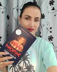 As arrepiantes aventuras de sabrina. Anotimpul VrÄƒjitoarei Sabrina Intre LuminÄƒ È™i Intuneric De Sarah Rees Brennan Lucruri Privite De Jos In Sus