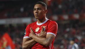 Carlos Vinicius Sem Dinheiro Para Sustentar A Familia Portugal Salvou Lhe A Carreira