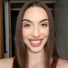 Meredith Howe (@Merceresia)