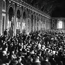 Friedensvertrag von versailles versailler vertrag. Wie Der Vertrag Von Versailles Bis Heute Fur Unfrieden Sorgt Der Spiegel
