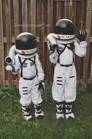 Be the last standing astronaut and defeat the alien race. 24 Creative Diy Halloween Costumes For Kids Halloween Costumes For Kids Childrens Halloween Costumes Diy Costumes Kids