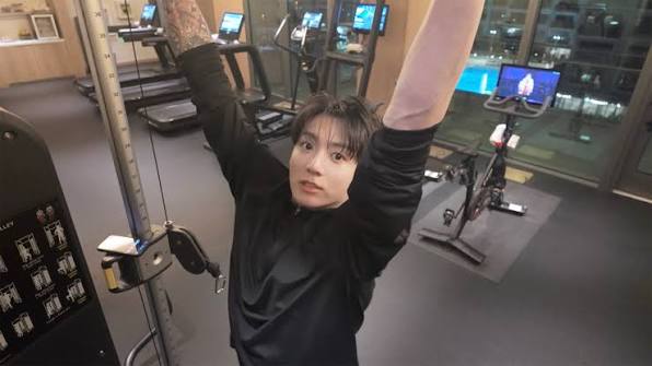 2026BTSFESTA] NORMAL LOG de Jung Kook 🖇️  https://youtu.be/rL4G9V7mbtg?si=4iLlhDPsonb7XCxG #BTS #방탄소년단  #BTS13thAnniversary