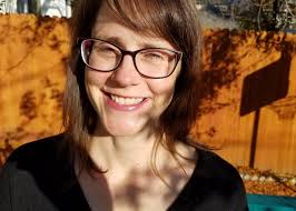 Julia Lyon's Instagram, Twitter & Facebook