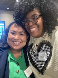 Ms. Flora Jones! (@jones_flora)