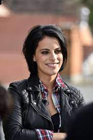 Producers' auditions, blind auditions, battle rounds, sing. The Voice Of Germany Stefanie Kloss Warf Ihr Team Ins Kalte Wasser An Der Elbe Tolle Frauen Schone Rote Haare Filmstars